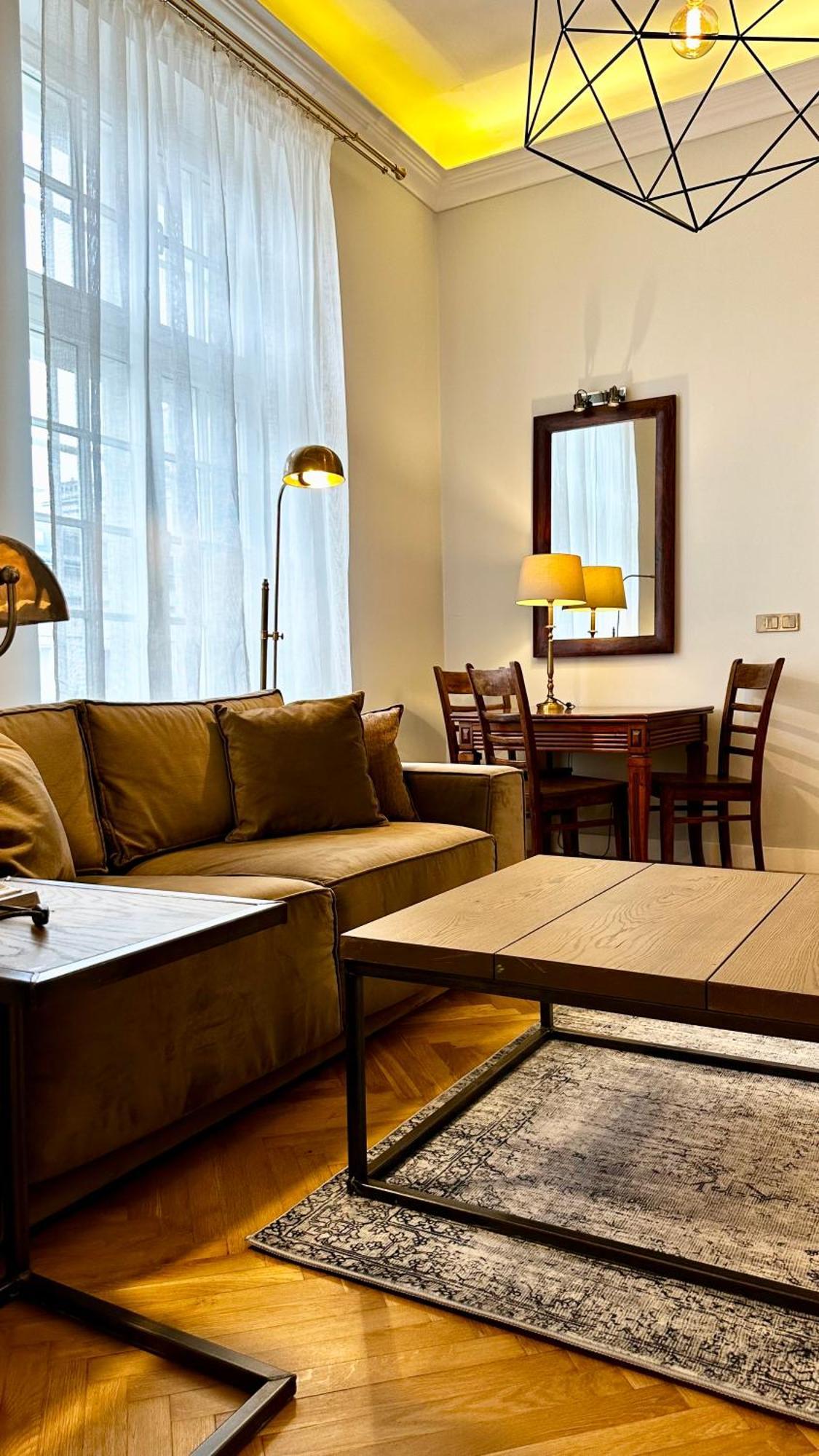 4M High Apartment In Heart Of Warsaw! エクステリア 写真