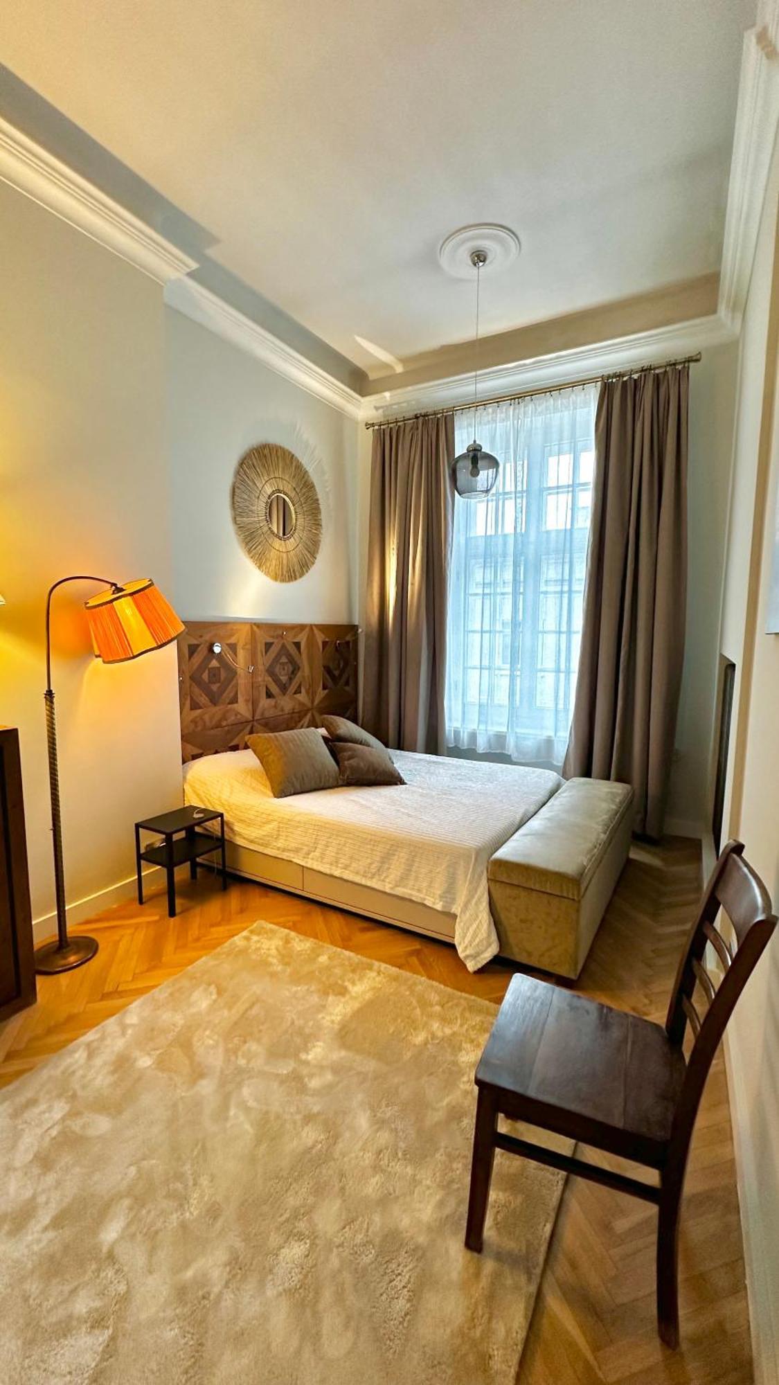 4M High Apartment In Heart Of Warsaw! エクステリア 写真